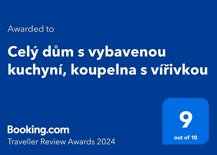 Cely Dum S Vybavenou Kuchyni, Koupelna S Virivkou פראג